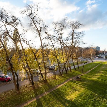 Ochota Sunny Apartment Варшава Екстериор снимка